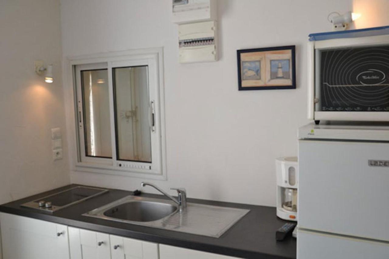 Appartements Acces Prive Plage De La Bergerie Hyères Eksteriør billede